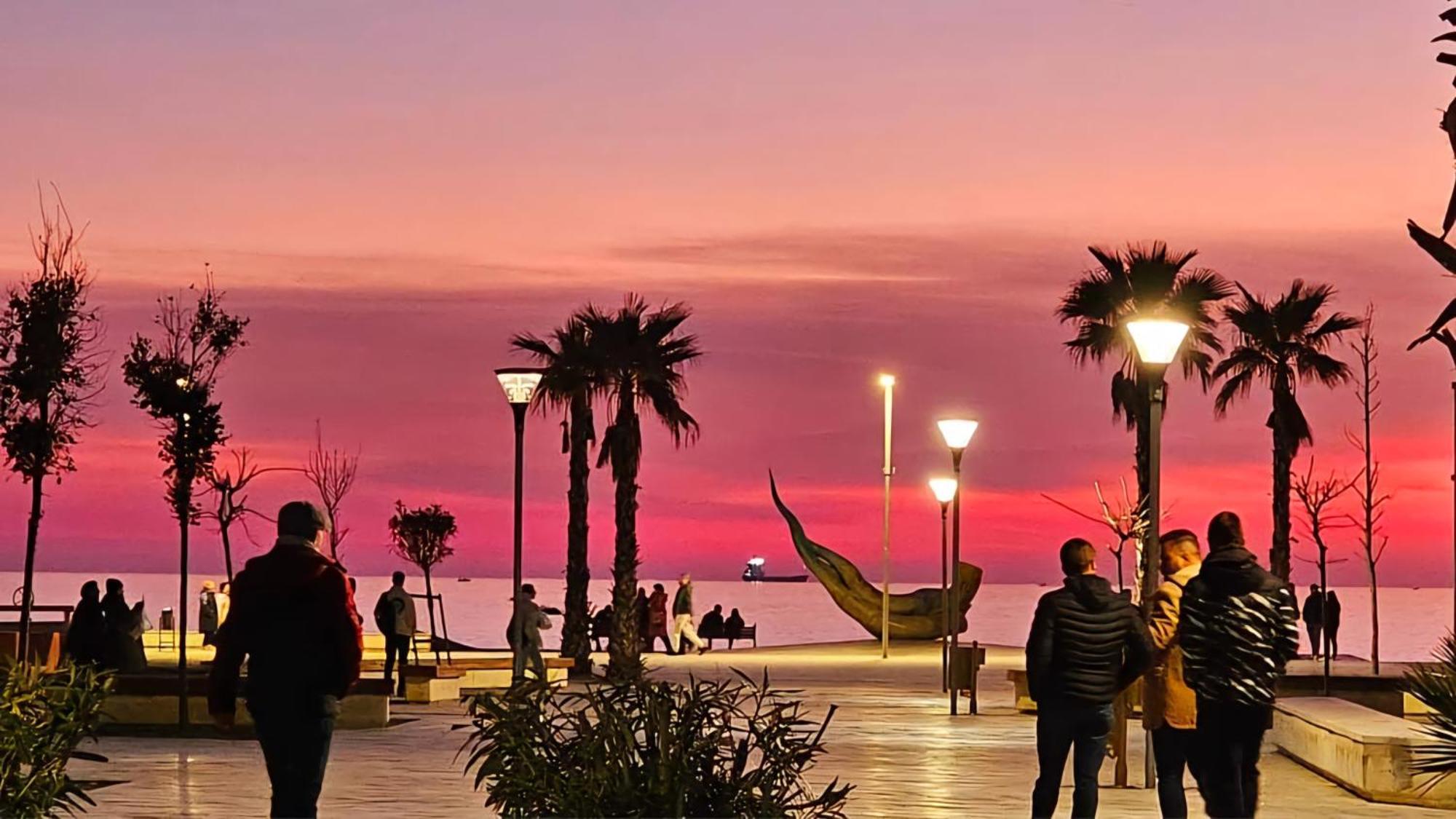 Apartament Premium , Marina , Center , Beachfront Durrës