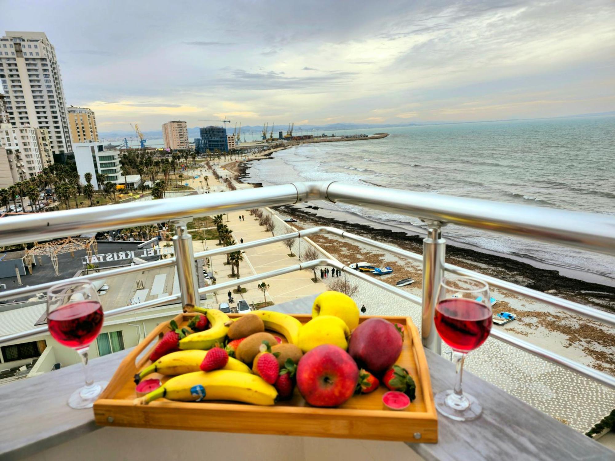 Premium , Marina , Center , Beachfront Apartament