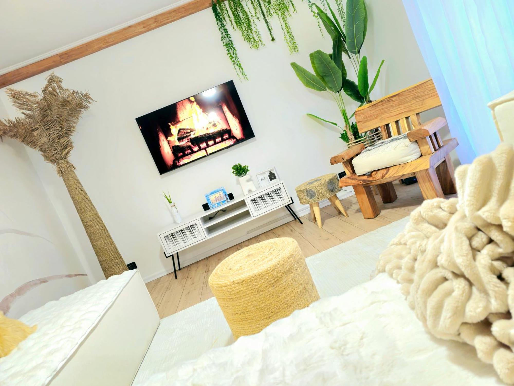 Premium , Marina , Center , Beachfront Apartament *